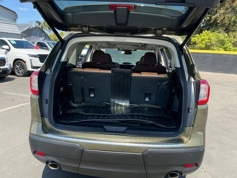 Used 2023 Subaru Ascent Touring AWD/4WD image 26