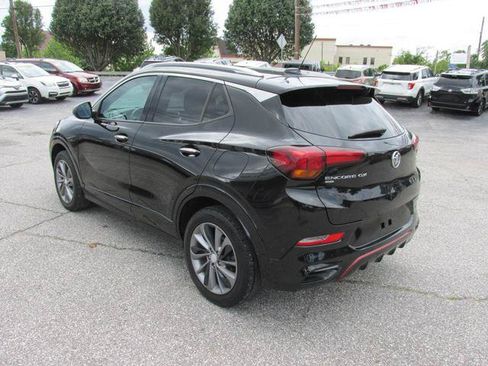 Used 2022 Buick Encore GX Essence w/ Experience Buick Package AWD/4WD image 5