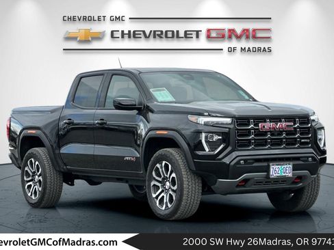 Used 2024 GMC Canyon AT4 w/ AT4 Premium Package AWD/4WD image 1