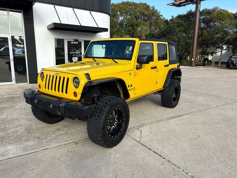 Used 2008 Jeep Wrangler Unlimited X image 2