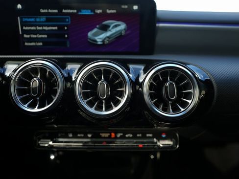 Used 2023 Mercedes-Benz CLA 250 CLA 250 image 37