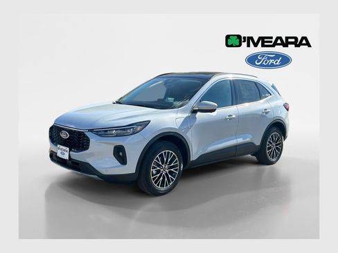 New 2026 Ford Escape Base w/ PHEV Premium Package image 31