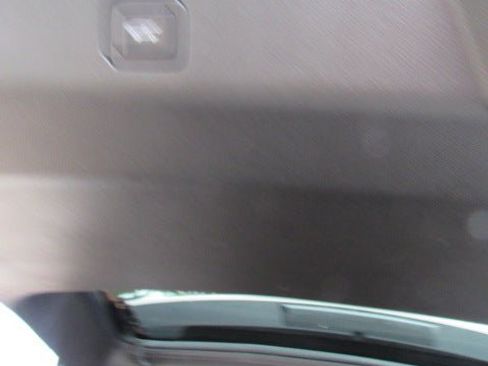 Used 2024 Chevrolet Suburban Premier image 9