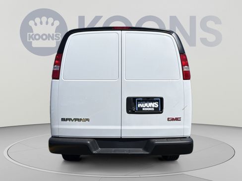 New 2026 GMC Savana 3500 Extended w/ Driver Convenience Package RWD image 5