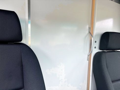 Used 2024 Mercedes-Benz Sprinter 4500 image 28