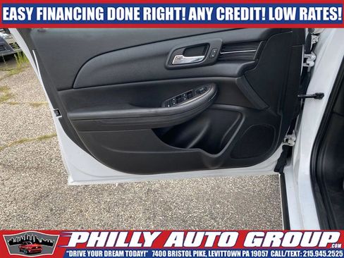 Used 2014 Chevrolet Malibu LT image 16