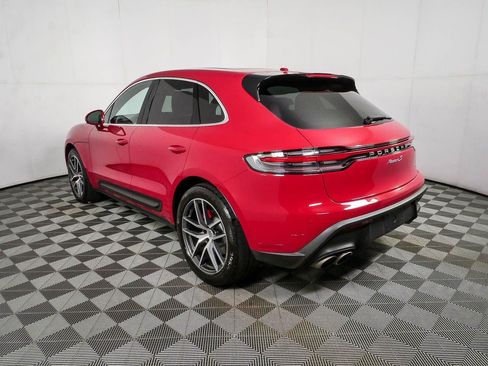 Certified 2022 Porsche Macan S AWD/4WD image 3