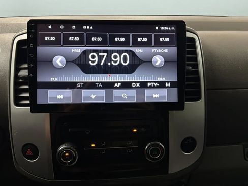 Used 2018 Nissan Frontier SV AWD/4WD image 12