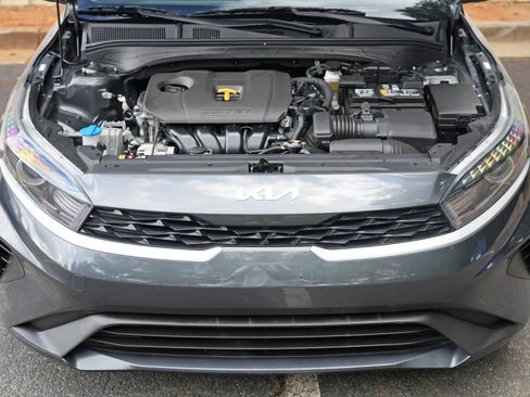 Used 2024 Kia Forte LXS FWD image 7