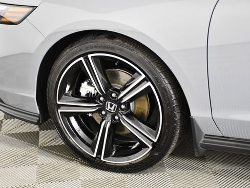 Used 2025 Honda Accord Sport image 52