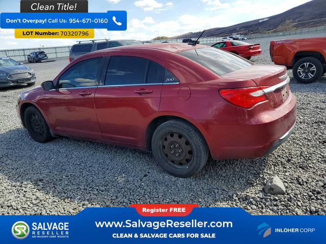Used 2014 Chrysler 200 LX FWD image 3
