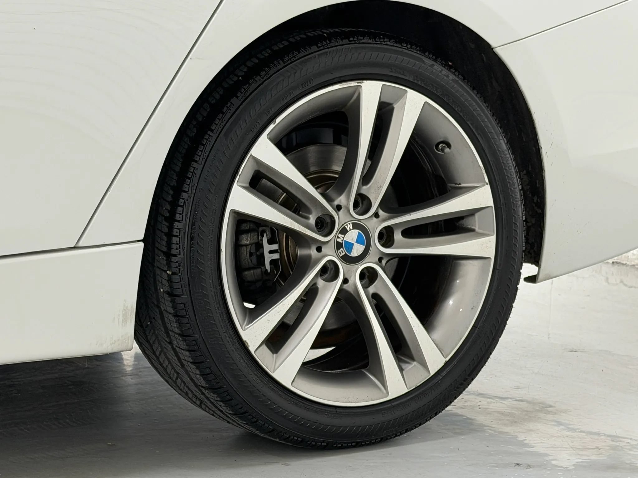 Used 2017 BMW 330i Sedan RWD image 96
