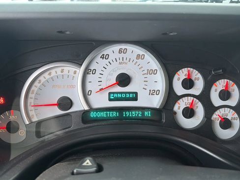 Used 2003 HUMMER H2 w/ Preferred Equipment Group image 22