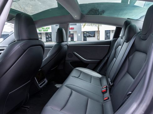 Used 2025 Tesla Model 3 Long Range RWD image 25