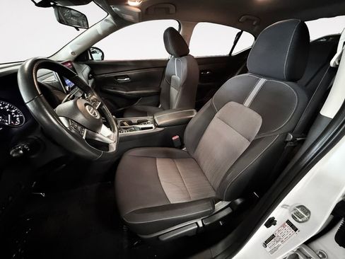 Used 2022 Nissan Sentra SV w/ All-Weather Package FWD image 10