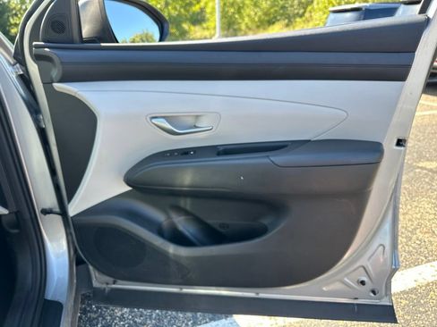 Used 2025 Hyundai Tucson SEL AWD/4WD image 21
