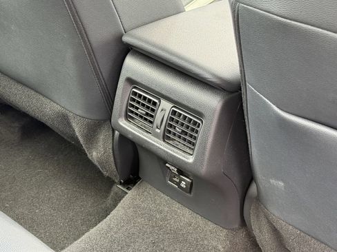 Certified 2025 Toyota Camry SE FWD image 21