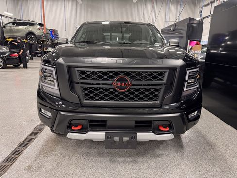 Used 2024 Nissan Titan PRO-4X w/ Pro-4x Utility Package image 32
