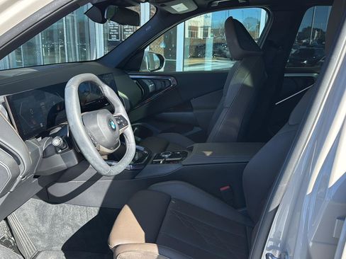 Used 2025 BMW X3 xDrive30i w/ Premium Package image 8