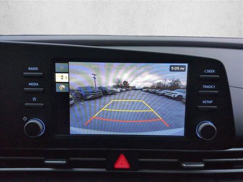 New 2026 Hyundai Elantra SE image 13