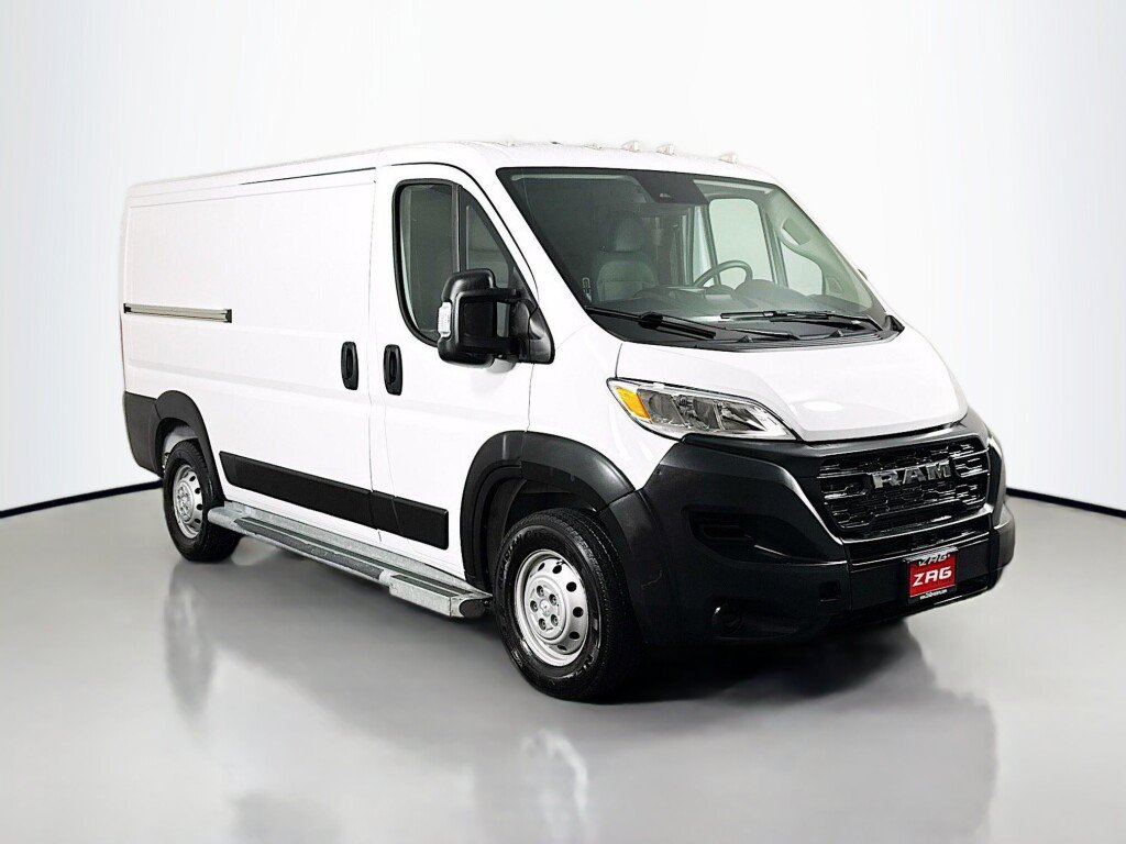 Used 2023 RAM ProMaster 2500 FWD image 7