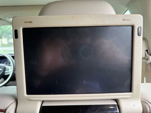 Used 2017 Chrysler Pacifica Limited image 15