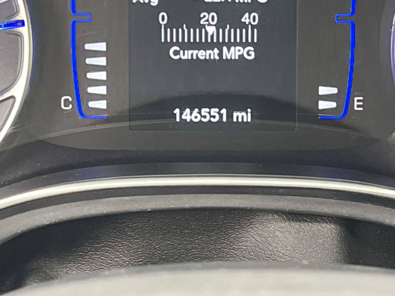 Used 2018 Chrysler Pacifica Touring Plus w/ S Appearance Package FWD image 16