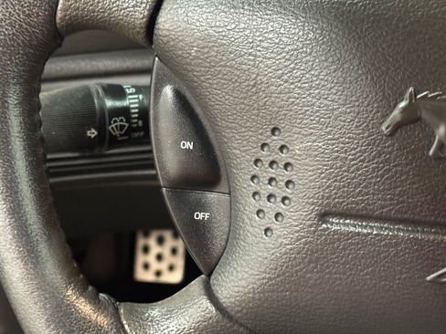 Used 2004 Ford Mustang GT image 29