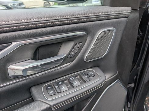 Used 2023 RAM 1500 Laramie AWD/4WD image 20