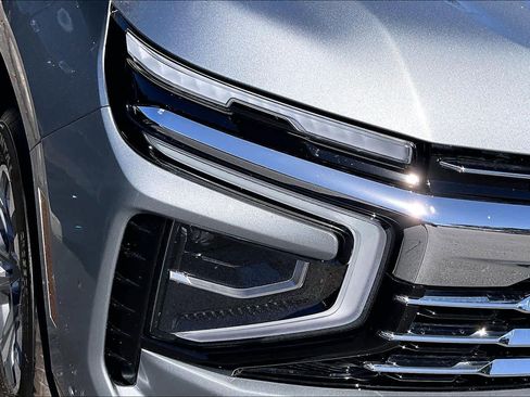 Used 2025 Chevrolet Tahoe LT w/ Comfort Package image 28