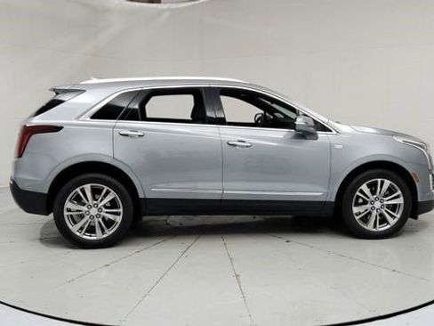 Certified 2024 Cadillac XT5 Premium Luxury FWD image 6