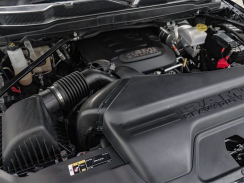 Used 2024 RAM 2500 Big Horn w/ Sport Appearance Package image 58