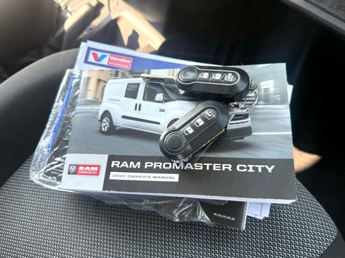 Used 2021 RAM ProMaster City Tradesman FWD image 18