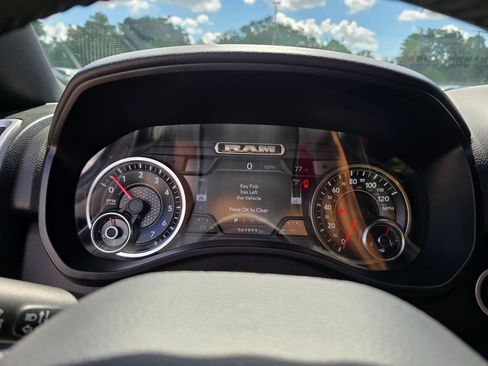 Certified 2019 RAM 1500 Big Horn RWD image 22