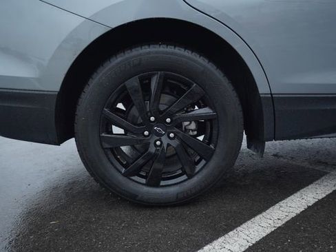 Used 2024 Chevrolet Equinox LS w/ Sport Edition image 41