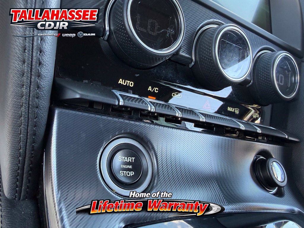 Used 2020 Jaguar F-TYPE Coupe RWD image 27