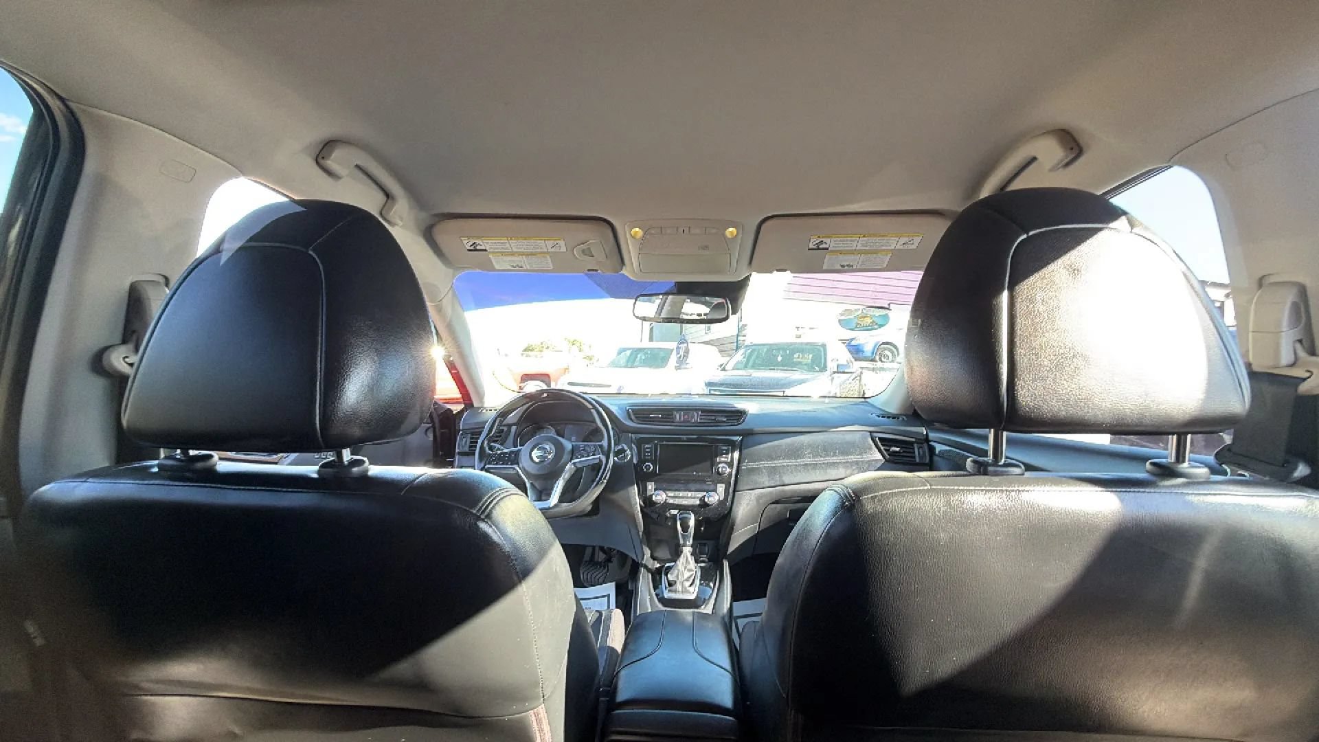 Used 2018 Nissan Rogue SL FWD image 8