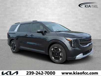 Certified 2025 Kia Carnival EX