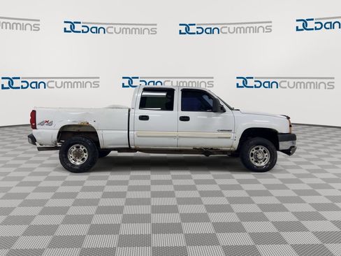 Used 2003 Chevrolet Silverado 2500 4x4 Crew Cab image 9