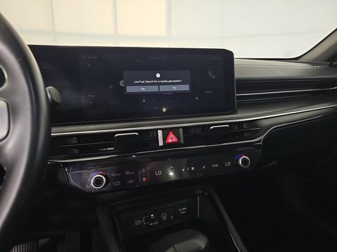 Used 2025 Kia K5 GT-Line w/ GT-Line Premium Package FWD image 18