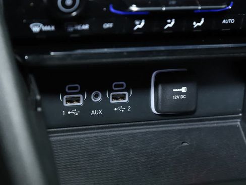 Used 2023 Jeep Grand Cherokee Altitude AWD/4WD image 27