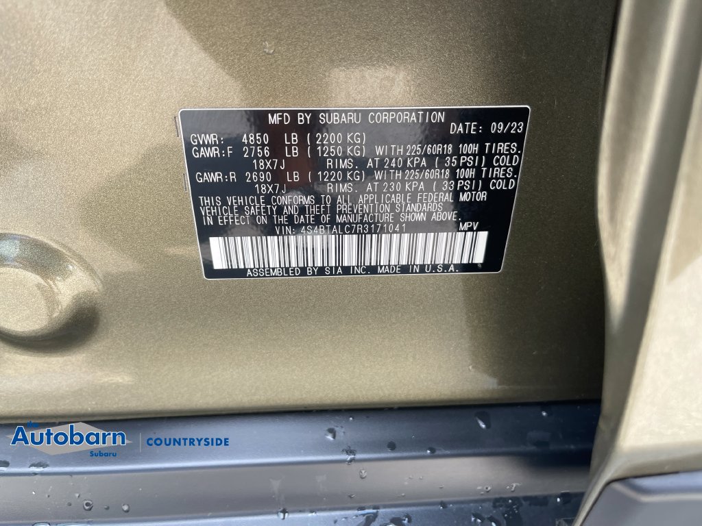 Certified 2024 Subaru Outback Onyx Edition AWD/4WD image 29