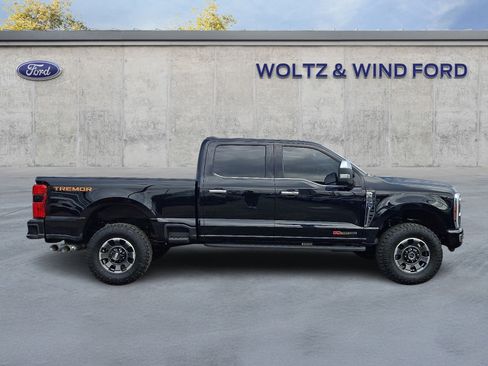 Used 2024 Ford F250 Platinum w/ Tremor Off-Road Package image 7