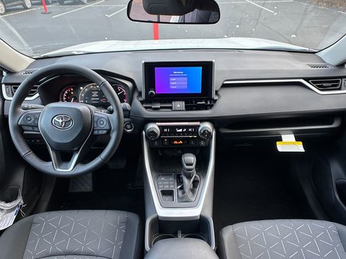 New 2025 Toyota RAV4 XLE w/ Convenience Package image 13