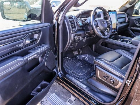 Used 2022 RAM 1500 Limited w/ Body Color Bumper Group image 28
