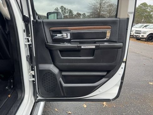 Used 2013 RAM 2500 Laramie w/ Convenience Group image 12