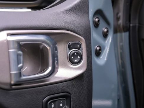 Used 2024 Jeep Wrangler Unlimited Rubicon 392 image 88