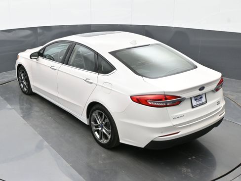 Used 2020 Ford Fusion SEL image 33