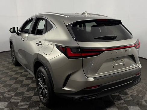 Used 2024 Lexus NX 250 FWD image 6