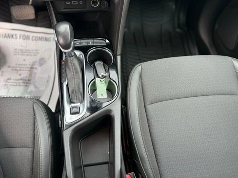 Used 2020 Buick Encore GX Preferred w/ Cold Weather Comfort Package image 31